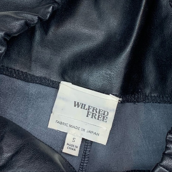 Wilfred Free Daria Vegan Leather Black Leggings - Picture 6 of 7